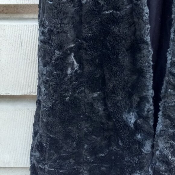 Betsy Johnson Maxi Faux Fur Black Coat S-M - Picture 7 of 17